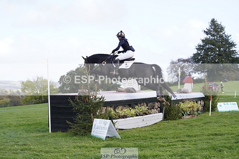 241025-151108-09066 - 215-Chloe.Livesey-SPORTSFIELD.LORD.LIVESEY