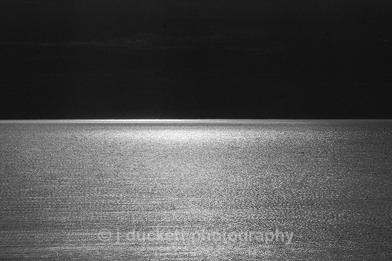  - Peer into the Darkness (coast)