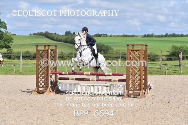 BPP_6694 - CLASS 3 Senior BritiNovice/ 90cm Open