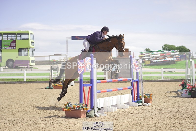 230810A-131556-02359 - Cls 4 1.05m Amateur Quali