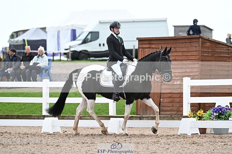 250907-115942-07320 - 020-Leo.De-ValentinoBarfields.Cosmopolitan