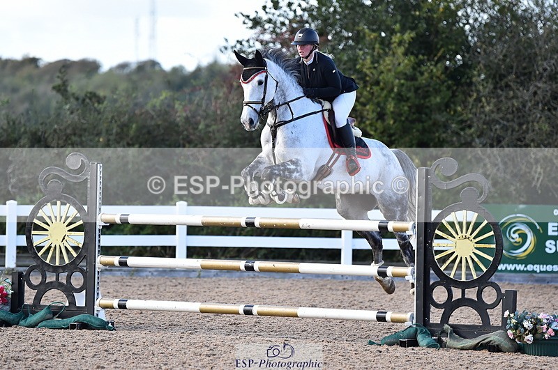 231014A-135732-05164 - Cls 15 1.05m Amateur Q 2nd R