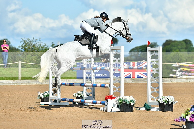 230720A-092747-01712 - Cls 1, 2 Star Small 1.30m