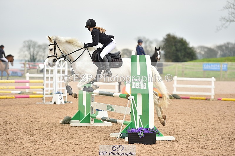 240331A-105048-00540 - 90cm First Round