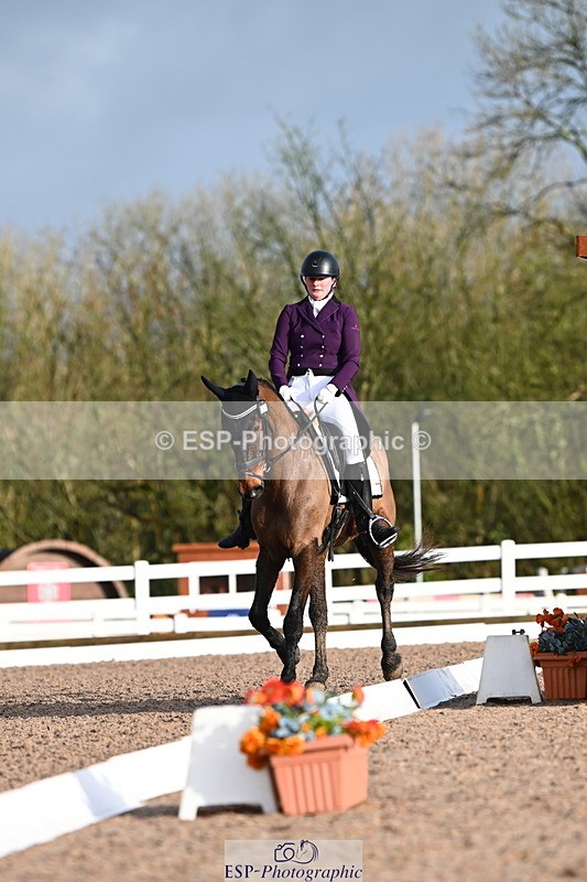 240218A-091513-05057 - 151-NICOLA.KAYES-BOSS.X