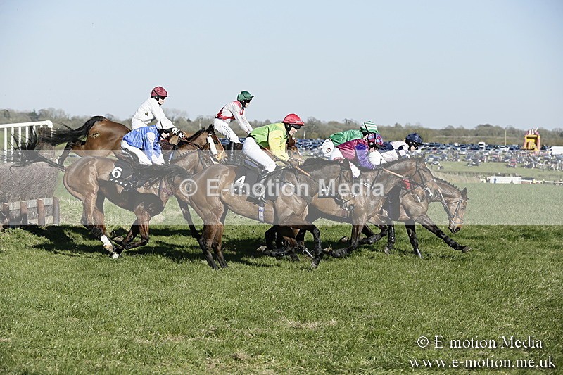 PtP 250317 364 - V.W.H. Hunt Point-to-Point Siddington 25/03/17