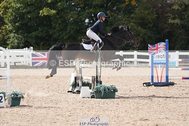 251005-132055-03502 - Cls 27 1.05m Amateur Qualifier