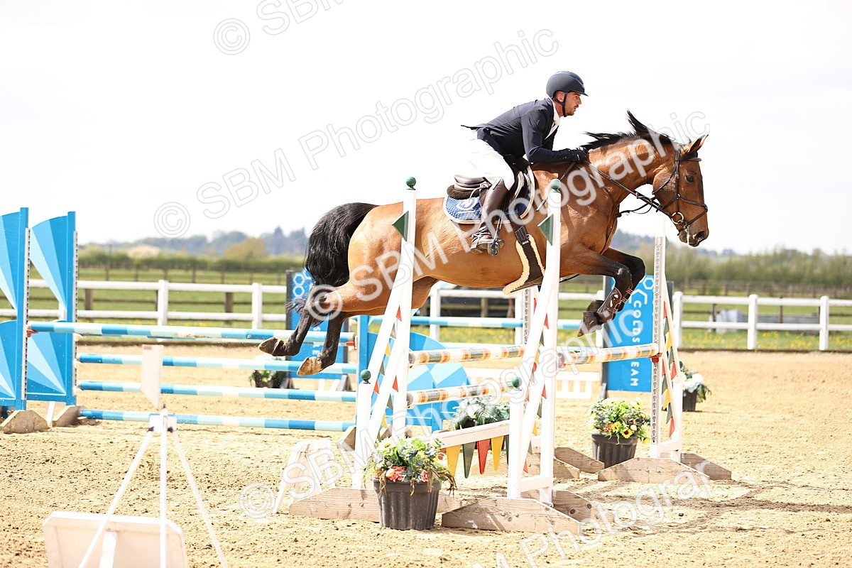SBM_001956 - Class 10 - Senior British Discovery - 1.00m