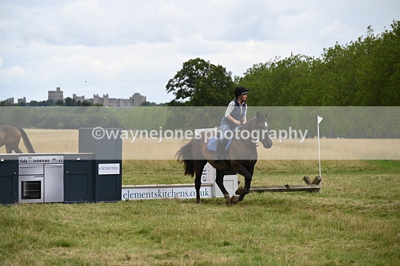 WJ6_4656 - Time at Jump 13:04 to 13:34