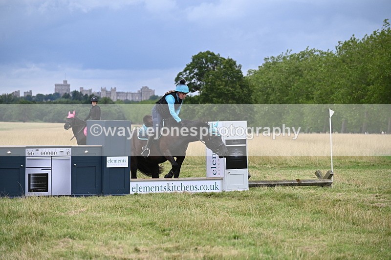 WJ6_3127 - Time at Jump 11:06 to 11:40