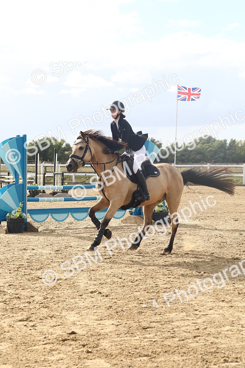 SBM_008044 - Class 12 - 90cm Champs