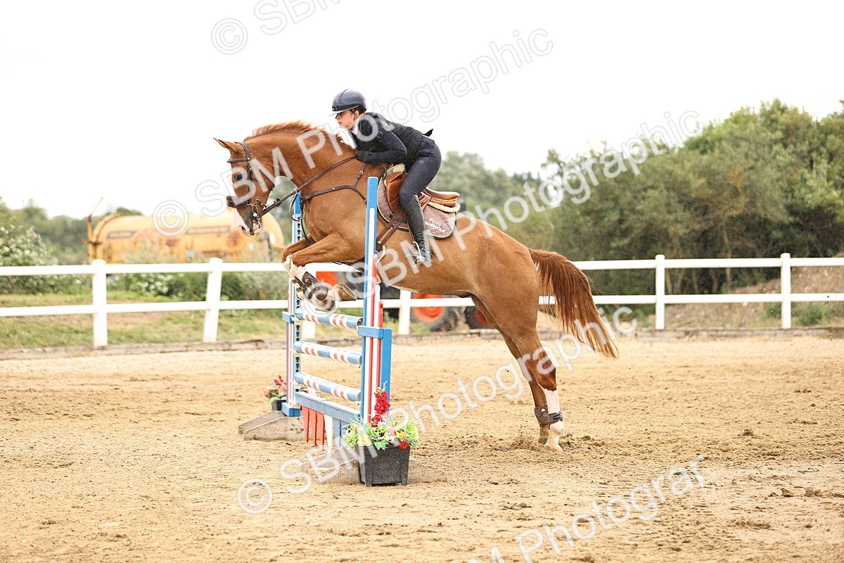 SBM_003304 - Class 21 - Senior Newcomers - 1.10m