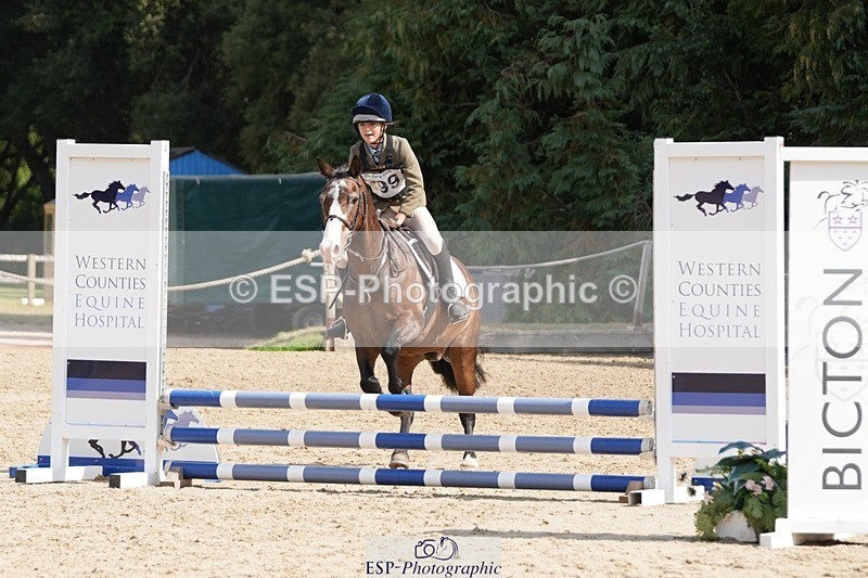 250821A-111730-15067 - WC Round 2 11.00 to 12.00