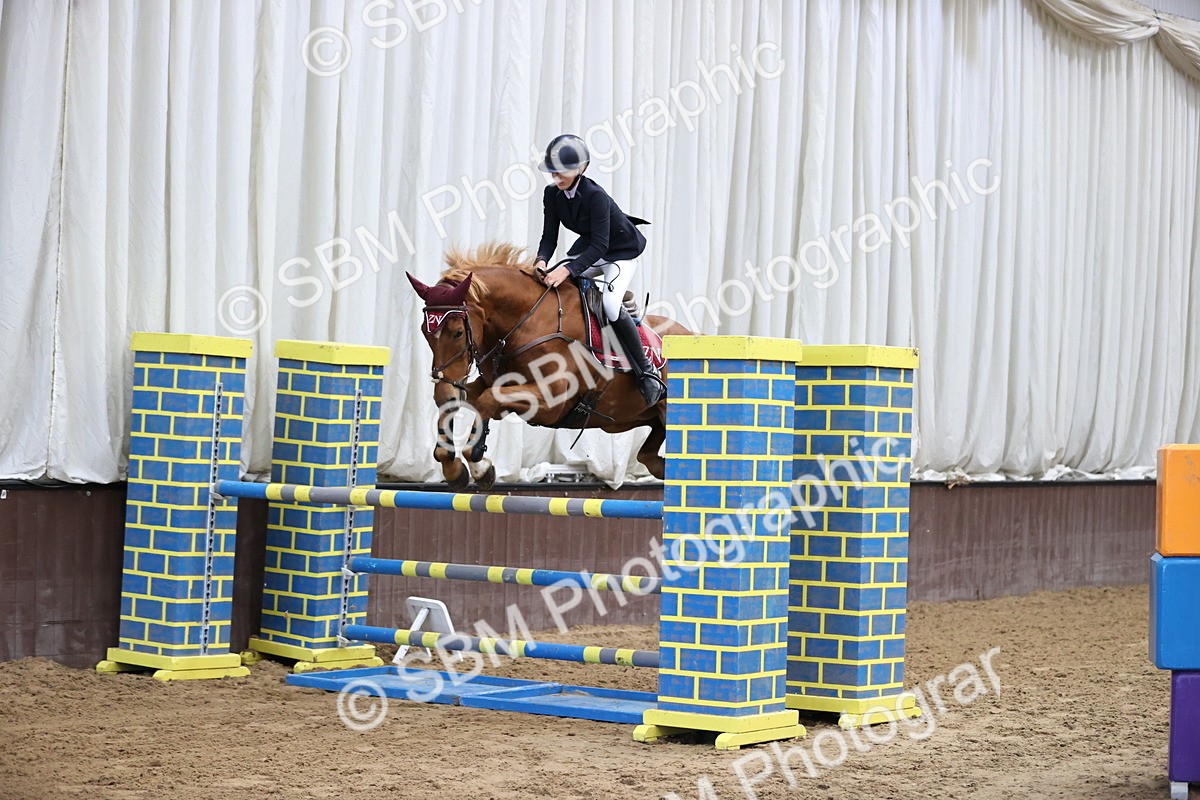SBM_001592 - Class 4 - Senior Newcomers - 1.10m Open