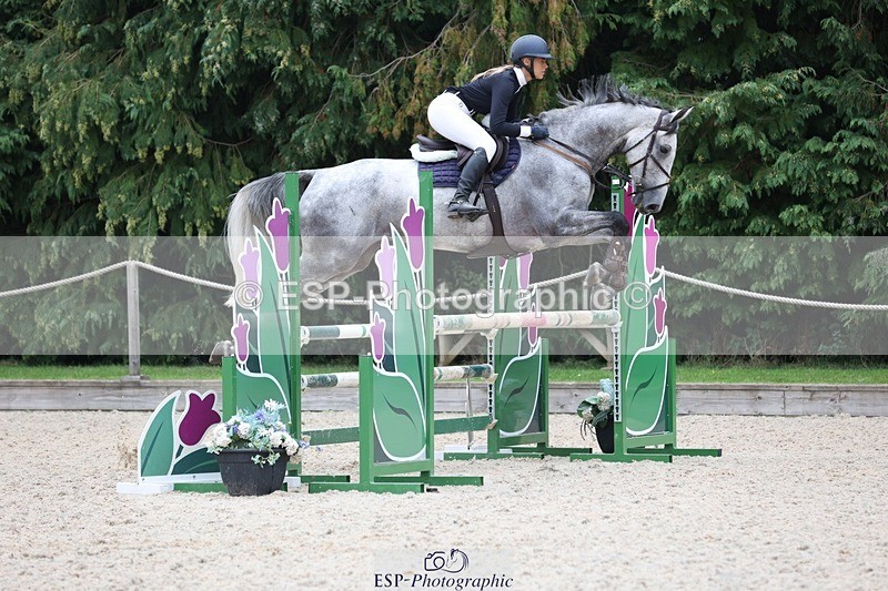 230908-171959-03248 - Cls 9 Snr Newcomers & 1.10m Open