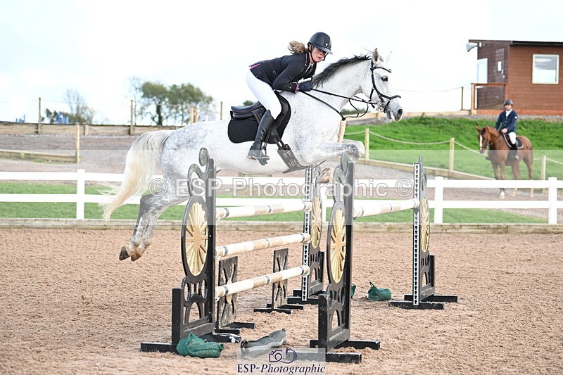 241023A-153000-01209 - Cls 5 Foxhunter and 1.20m Open