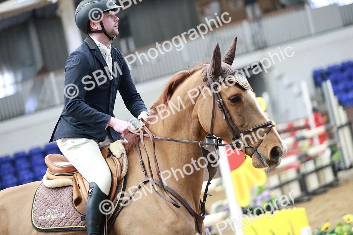 SBM_000562 - Class 4 - Senior Newcomers - 1.10m