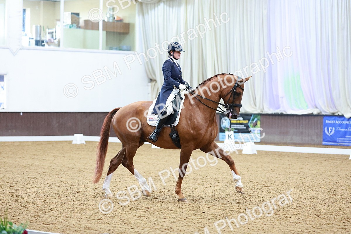SBM_007758 - Class 9 - FEI INT II - 16.54.17.57