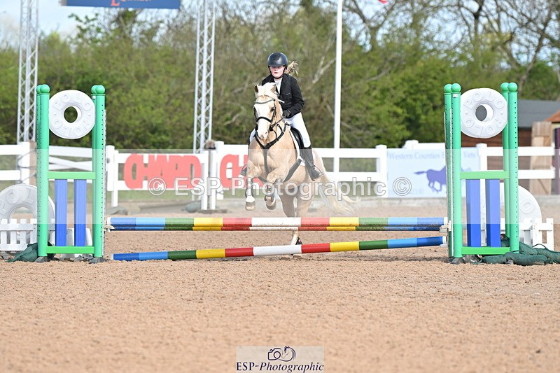 240504A-092927-00144 - Cls 11 Clear Round 50cm