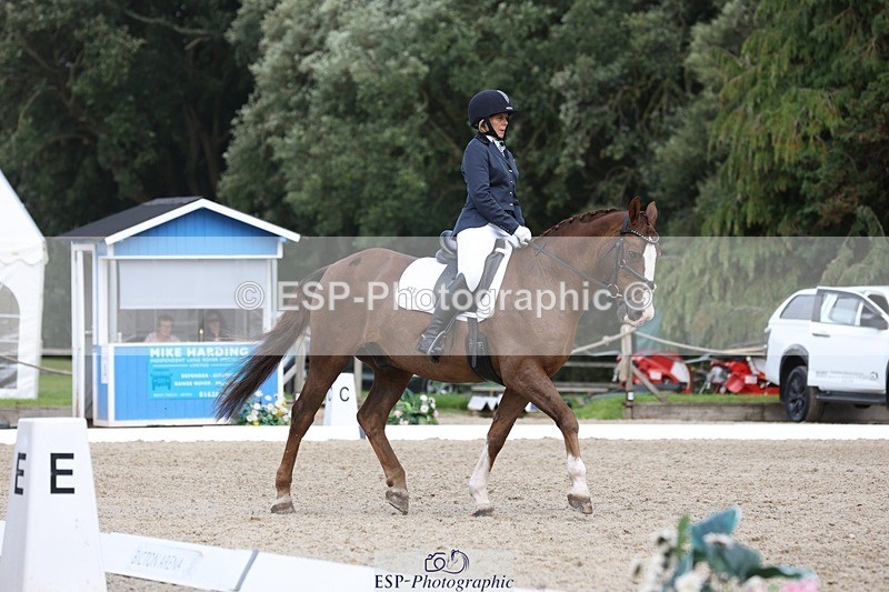 230812-134644-04308 - Cls 5 Novice Bronze 13.40 to 14.45 break