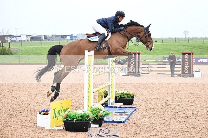 260327-121209-00689 - Cls 3 Foxhunter