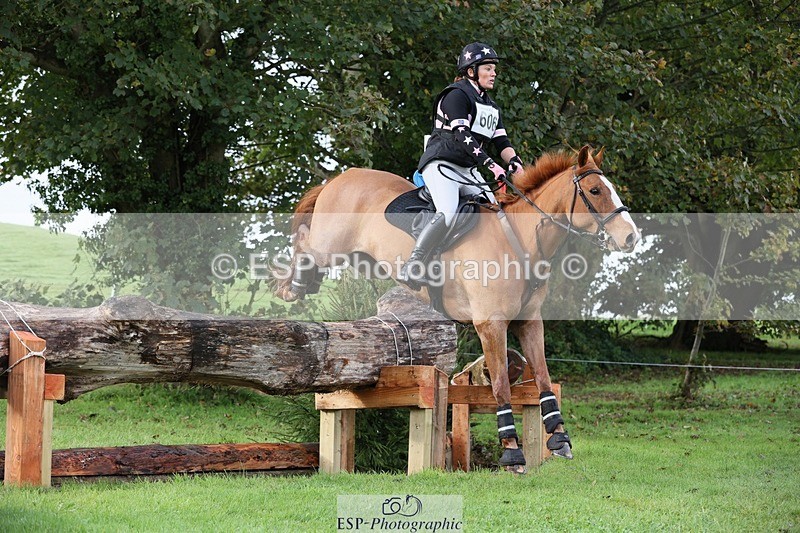 231021-094308-13160 - 606-GOLDEN.HEART.BREAKER-Emily.R.Vincent-SC+XC