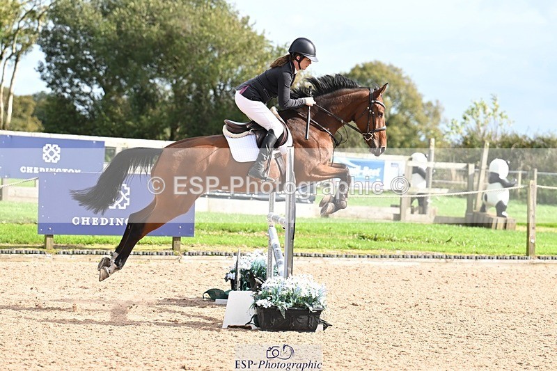 251005-142349-03890 - Cls 21 Newcomers and 1.10m