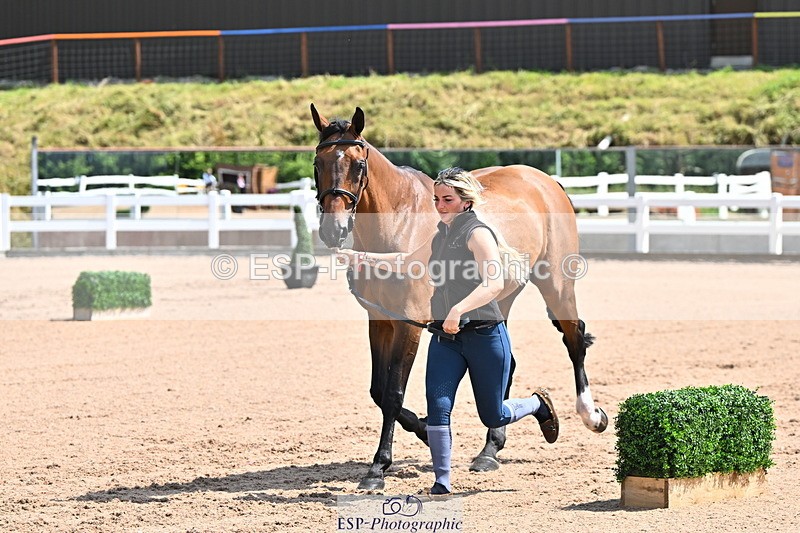 240718A-105240-01010 - Trot Up 11am to 12pm