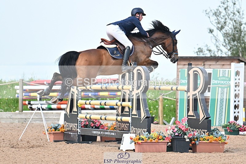 240512A-104119-17341 - Cls 48 National 1.30m Open