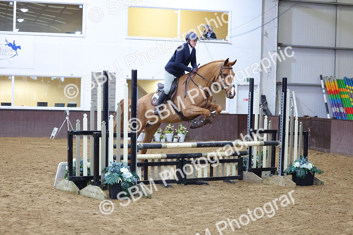 SBM_007318 - Class 19 - Equissage Pulse Senior British Novice/ 90cm Open - First Round (0.90m)