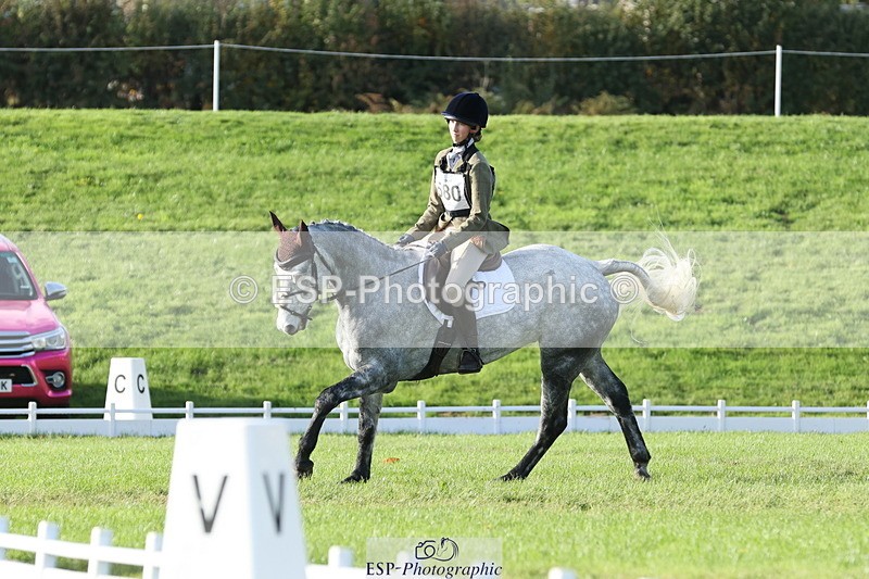 251024A-152842-14427 - G-580-Eliza.Miller-Edge