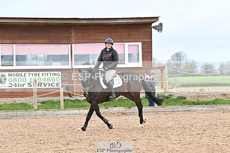 250414-113549-00589 - 90cm Round 1