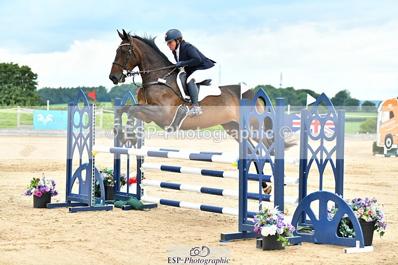 230720A-135600-03128 - Cls 37, Amateur 1.05m