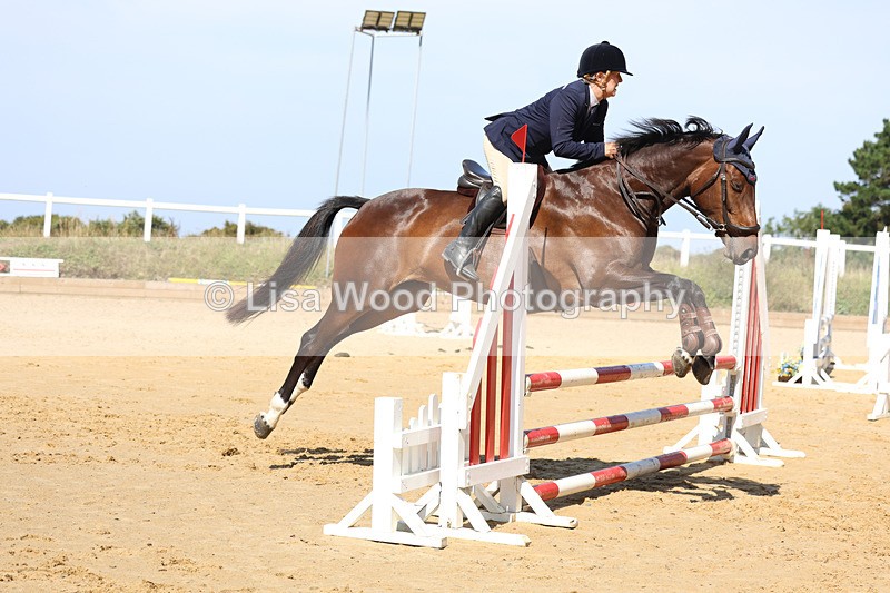 3E7A1366 - Class 9: 80cm Senior