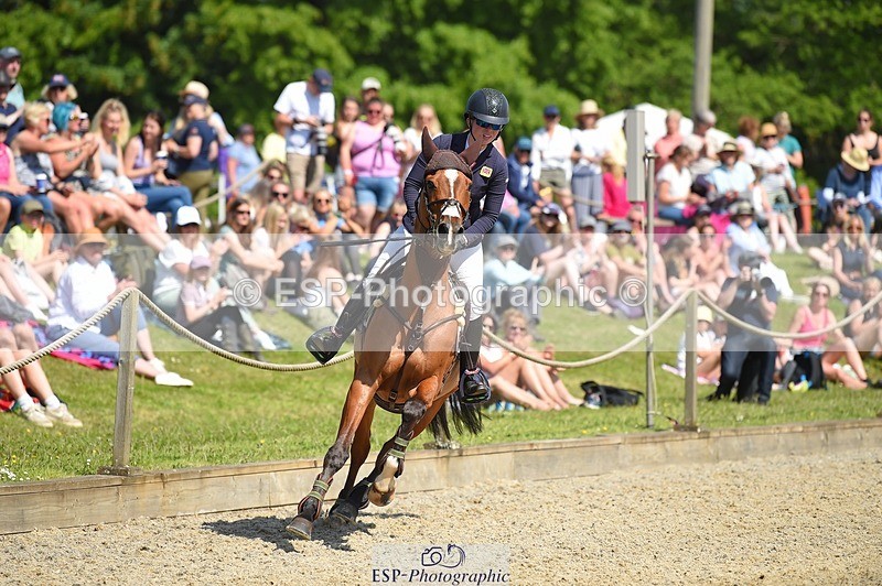 230528-102746-14956 - 206-MEXICAN_WAVE-Daisy_Bathe-SJ