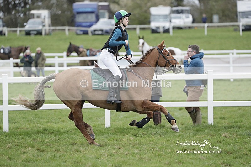 PtP 260323 0062 - New Forest Hounds Point-to-Point Larkhill 26/03/23