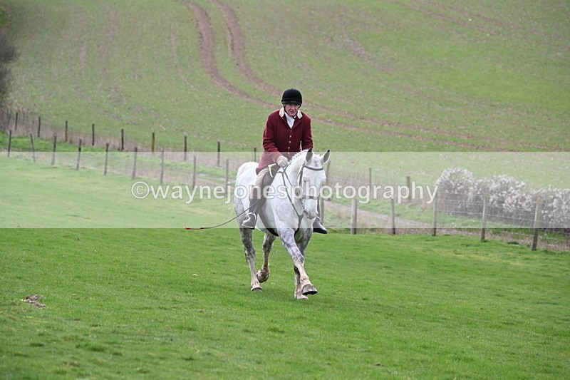 WJ6_9056 - Line Three