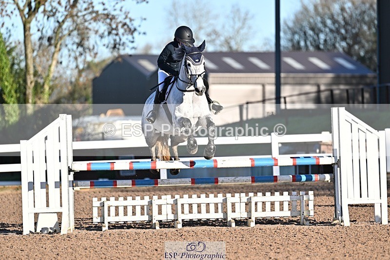 251203-101316-00088 - Cls 1 British Novice and 90cm Open