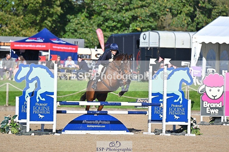 241027-104132-16434 - 453-Caroline.Davies-HAPPY.H