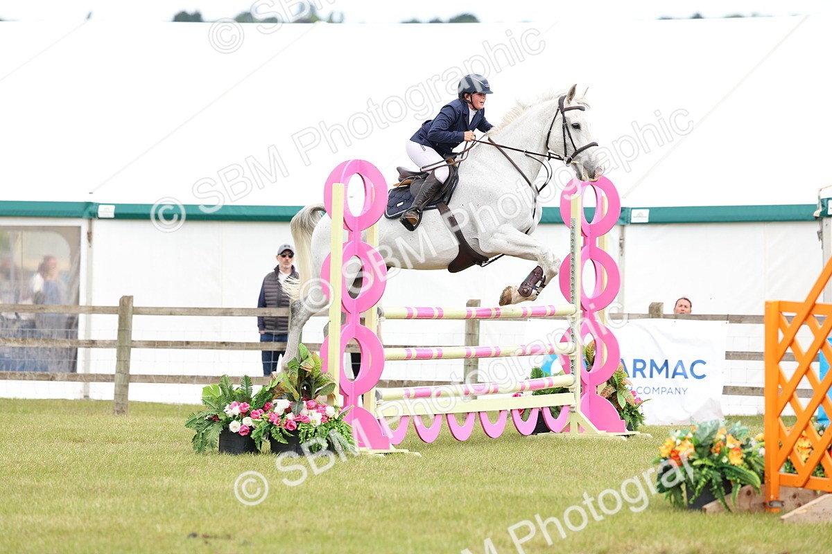 SBM_15682 - Class 207 - Senior 1.15m Open