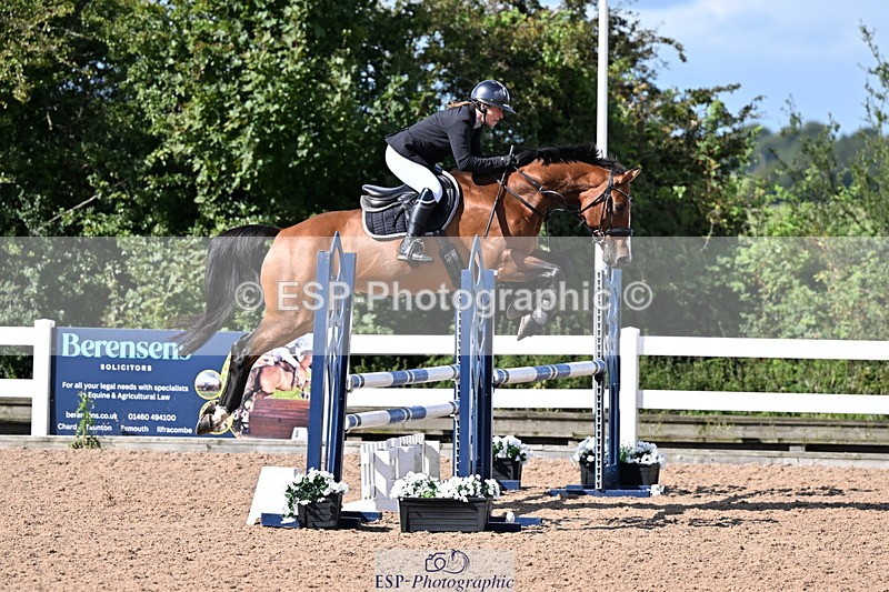 240912A-114056-01245 - Cls 9 Snr Discovery and 1m Open