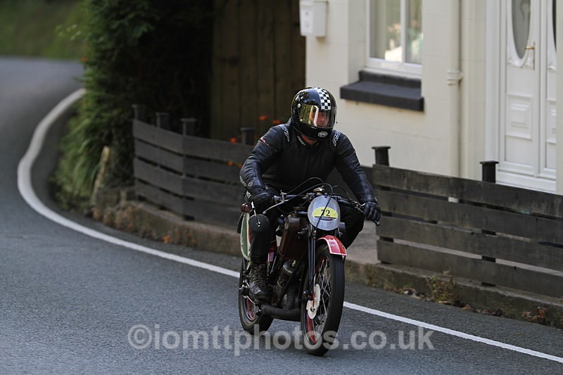 FOM_1314 - Classic TT Lap of honour