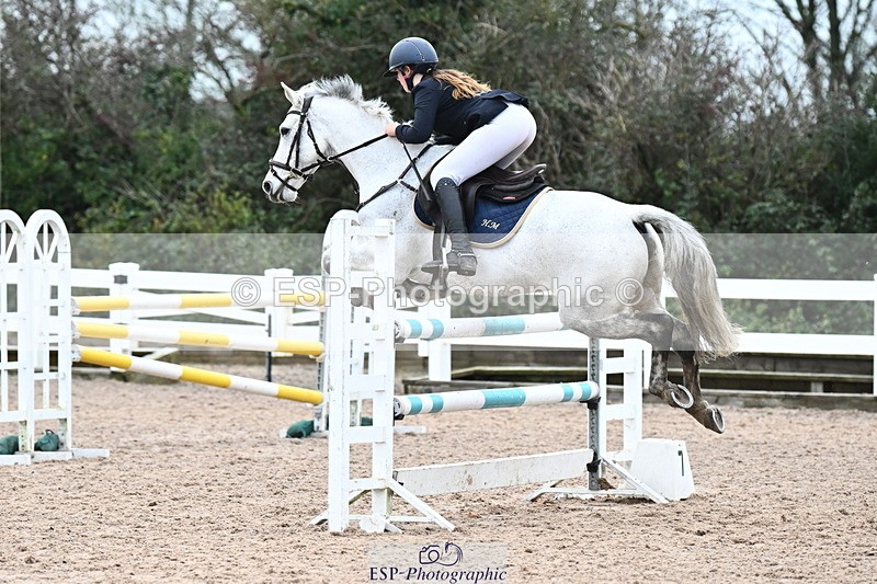 231118A-141450-03343 - Cls 9 Foxhunter & 1.10m Open