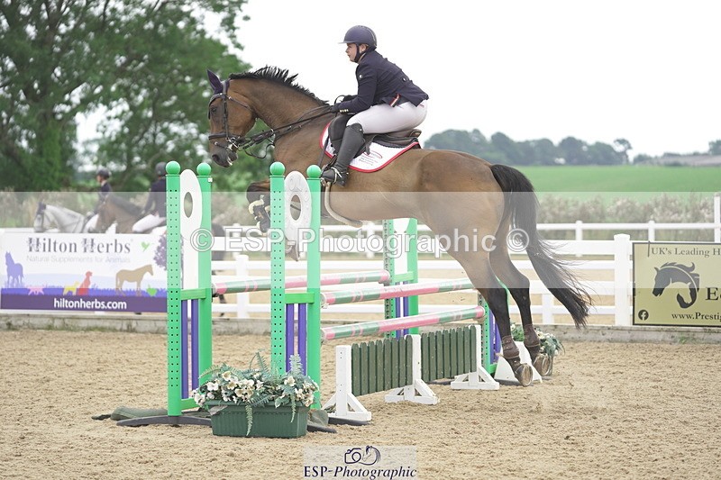 230810A-135314-02546 - Cls 4 1.05m Amateur Quali