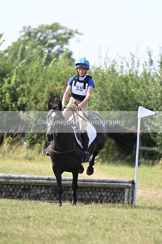 WJ7_7722 - 60cm XC Time 14:21 to 14:47