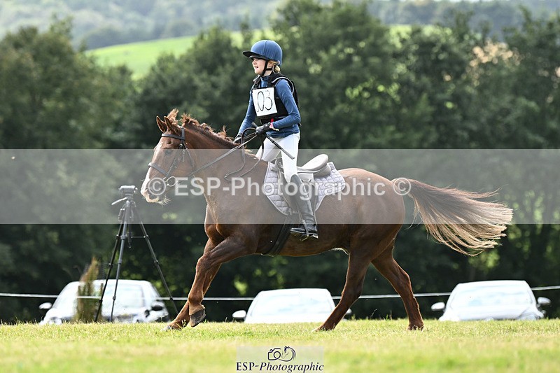 240825X-140551-34913 - 80cm XC 14.30 to 15.30