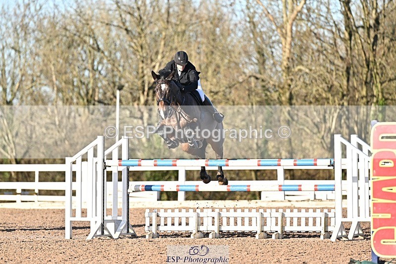 251203-140516-00783 - Cls 5 Foxhunter and 1.20m Open