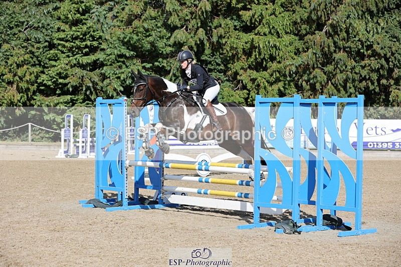 250803A-164027-17576 - S-859-Yssie.Galvin-FLEETING.INCA