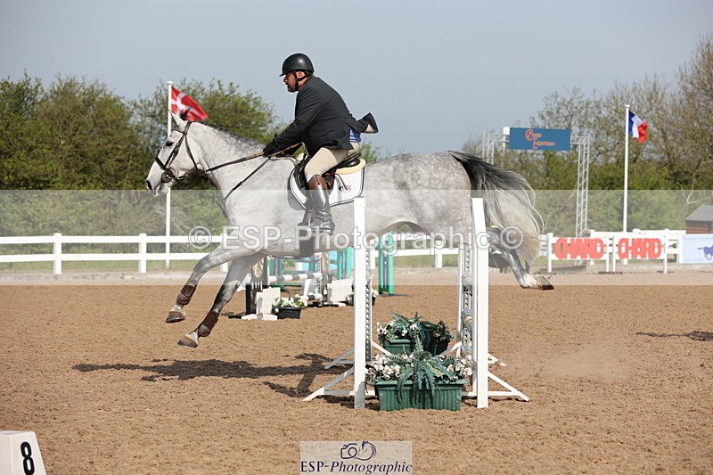 240510A-095018-05465 - Cls 14 Discovery and 1m Open