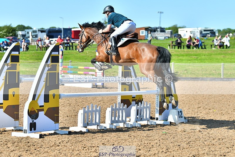 230527A-170727-05496 - Cls 20 Chard 1.10m Speed Derby